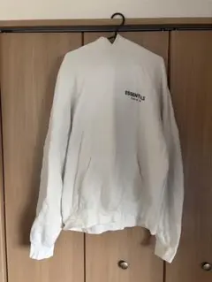 ESSENTIALS ホワイト フード付きパーカー