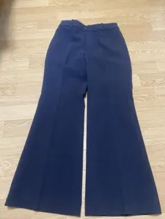 ユニクロ　スマートフレアパンツ　ネイビー