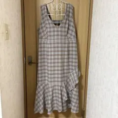 EMMA FLORES チェック柄アシンメトリックワンピース