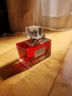 Christian Diorミスディオールオードゥパルファム100ml