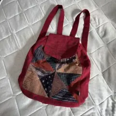【週末SALE】パッチワークデザイン 赤 リュック