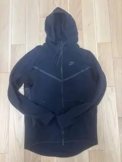 nikeテック パーカー