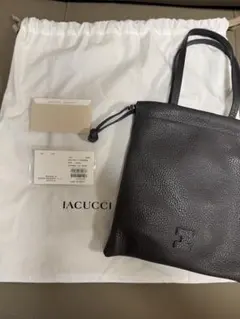 新品未使用 IACUCCI ショルダーバッグ グラネッロ CERVO