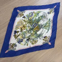 HERMES エルメス プリーツスカーフ 花柄 ブルー