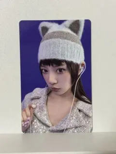 ILLIT トレカ bomb モカ
