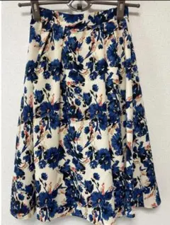 GU 花柄スカート