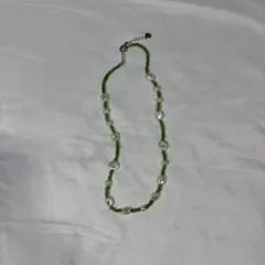即購入OK ハンドメイド ビーズアクセサリー　グリーンホワイトネックレス
