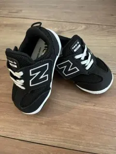 値下げ！！New Balance NEW-B FIRST12.5cm ブラック
