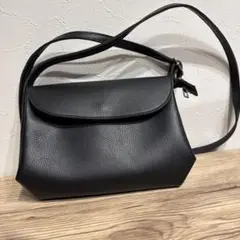 ショルダーバッグ
