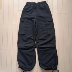 カーゴパンツ　ワイドレッグパラシュートパンツXSブラック黒