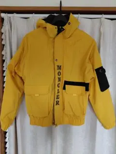 イエロー マウンテンパーカー ジャケット アウター