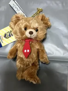 ユニベアシティ　モカ　バッジ付きキーチェーン