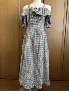 NICE CLAUP オフショルワンピース