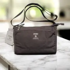 アネロ グランデ ショルダーバッグ ブラック