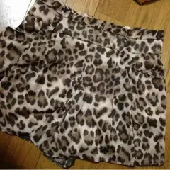 ヒョウ柄 CECIL McBEE キュロット