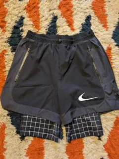 Nike OFF-WHITE 黒ショーツ Sサイズ オフホワイト