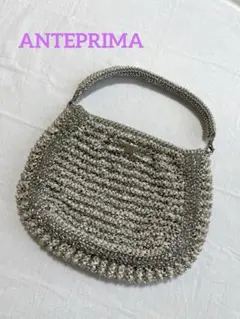 Item thumbnail for item 85ad12b7-8dbf-4733-857d-653a67307996