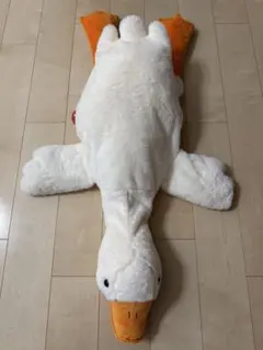 【新品】★☆★ アヒルぬいぐるみ　ウルトラMEGA ★☆★