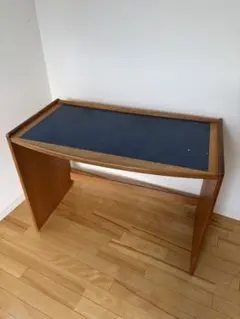Magnus Olsen マグナスオルセン テーブル デスク ビーチ材リノリウム
