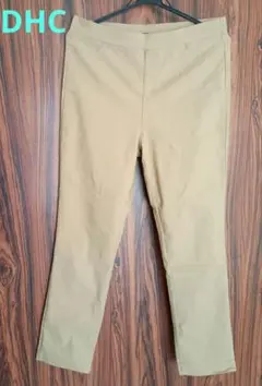 DHC ストレッチパンツ ベージュ サイズLLのサムネイル