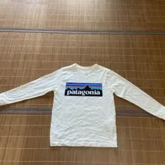 patagonia キッズ長袖カットソー XS (5-6) アイボリー