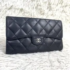 CHANEL シャネル　長財布　三つ折り　マトラッセ　ロゴ金具　ラムスキン