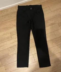 ブラック スリムフィット カジュアルパンツ