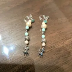 猫さんのイヤリング♪ 樹脂 ハンドメイド