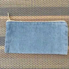 Item thumbnail for item d7e32ce7-0765-4ff3-8ccb-02a3cb98c55a