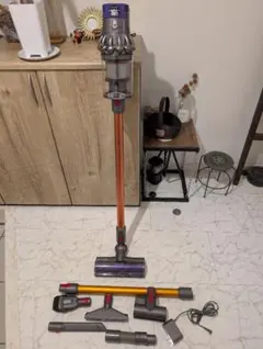 Dyson V10 SV12 強モード約4分 パイプ2本 付属品多数