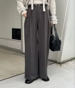 Thevon.2タックスウェットパンツ　チャコールグレー