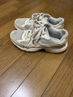 プーマ　PUMA スニーカー　　ミレニオ エアマックス　ナイキ ランニング　通学