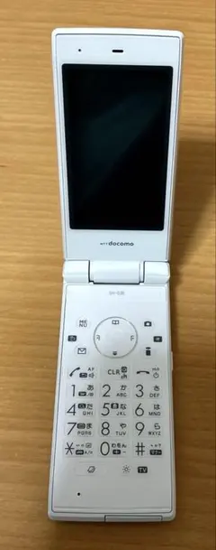 2025年最新】NTT DOCOMO 形状：折りたたみ 携帯電話本体の人気