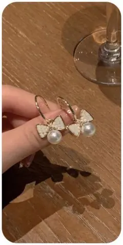 ピアス両耳・リボン・新品未使用