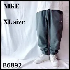 定番人気 ナイキ テーパード スウェットパンツ ジョガーパンツ XL グレー