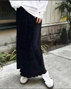 GeeRA すっきり見え！ベロアプリーツバックスリットロングタイトスカート