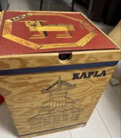 KAPLA カプラ 279ピース 天然木 アートブック赤 積み木　知育玩具 KAPLA カプラ 279ピース 天然木 アートブック赤 積み木 知育玩具 KAPLA