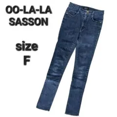 Item thumbnail for item 7827e8f9-fab7-42ba-8ad2-4c8eccc1519f