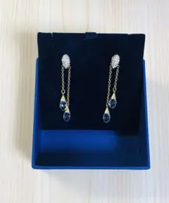 スワロフスキー Swarovski 『Dew Drop ピアス』 909949
