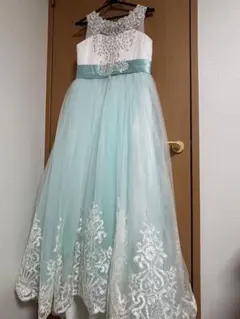 ミントグリーン ビーズ刺繍 Aラインドレス