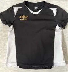 UMBRO アンブロ サッカーウェア 半袖シャツ 130 スポーツウェアのサムネイル