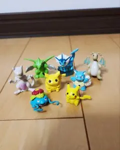 ポケモンレトロフィギュアいろいろ④ 11体セット - メルカリ