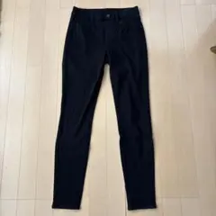 ユニクロ　ウルトラストレッチレギンスパンツ