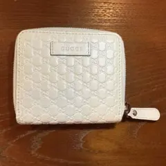 GUCCI 二つ折り財布 GGロゴ ホワイト ホワイト（白）系 GUCCI(グッチ) 折りたたみ財布(レディース