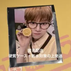 BOYNEXTDOOR カフェ　リウ　　ティラミスパフェ　ステッカー