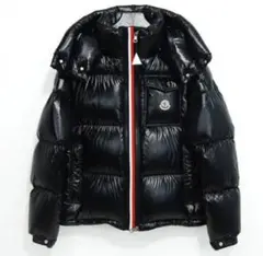 モンクレールブラックダウンジャケット フード付き