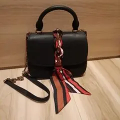 チャールズ＆キース　ショルダーバック