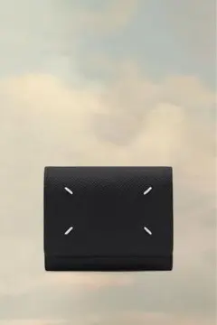 メゾン　マルジェラ　ブラックレザー 三つ折り財布