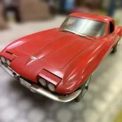 Chevrolet Corvette Sting Ray 模型車 赤 - メルカリ