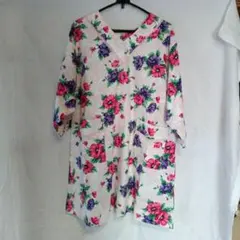 入手困難！【新品★定価の25％オフ！】FEILER  フェイラー　エプロン　花柄 入手困難！【新品☆定価の25％オフ！】FEILER フェイラー